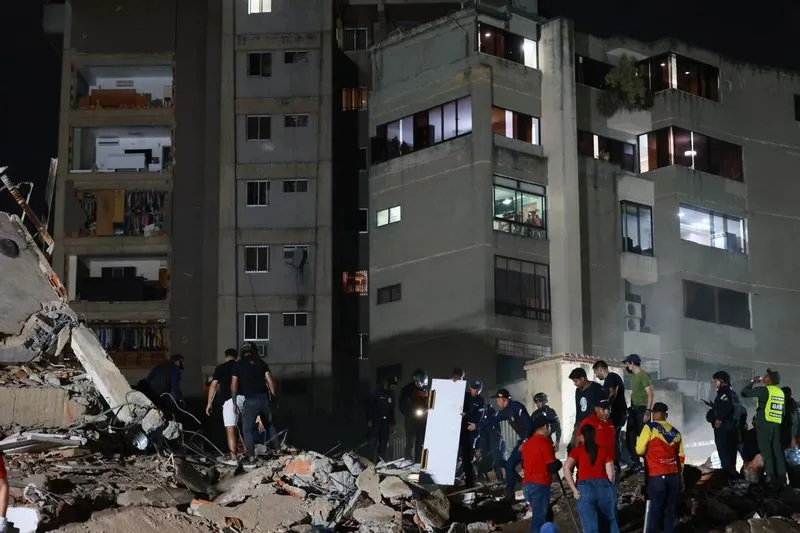 At Least 164 Dead, 971 Injured After Powerful Quakes Rock Venezuela, Acting President Says