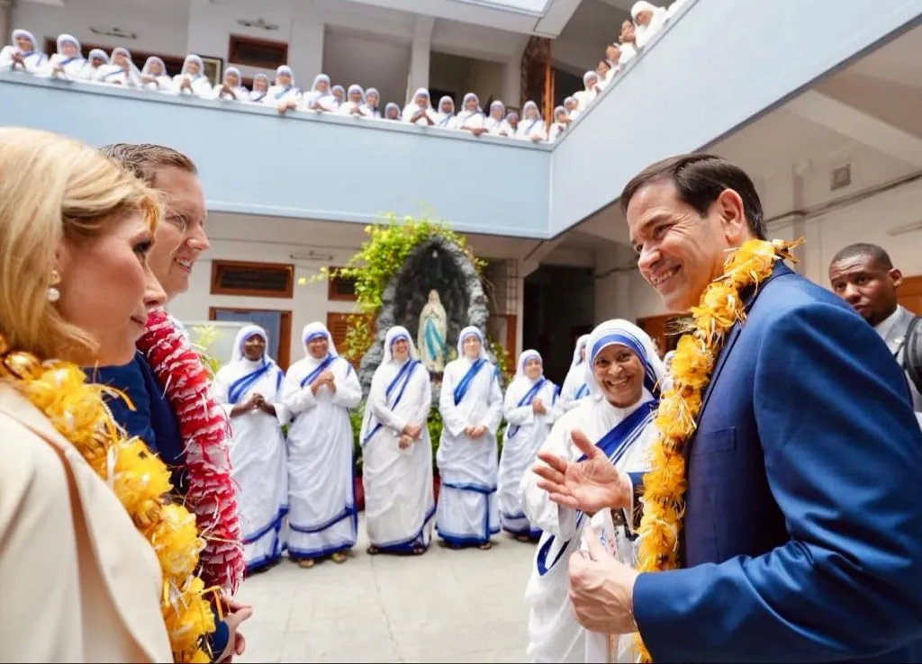 US Secretary Of State Marco Rubio Visits Saint Teresa’s Mother House, Children’s Home In Kolkata