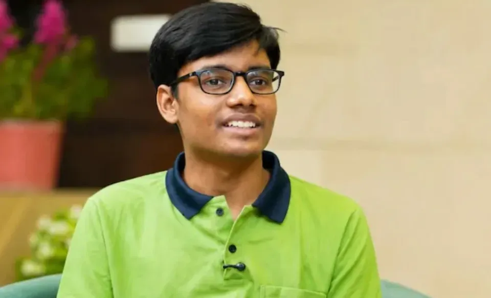 No social media, negative news helped crack exam: JEE Advance topper Shubham Kumar