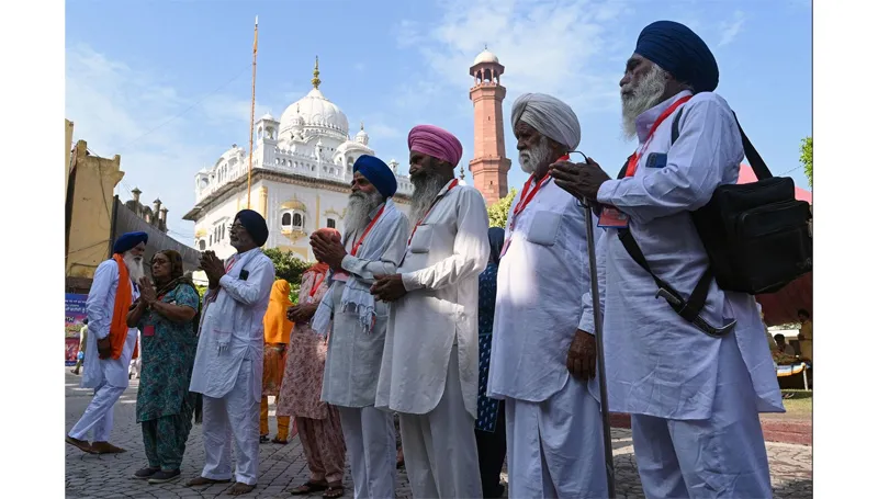 Over 700 Indian Sikhs to visit Lahore for Guru Arjan Dev’s death anniversary
