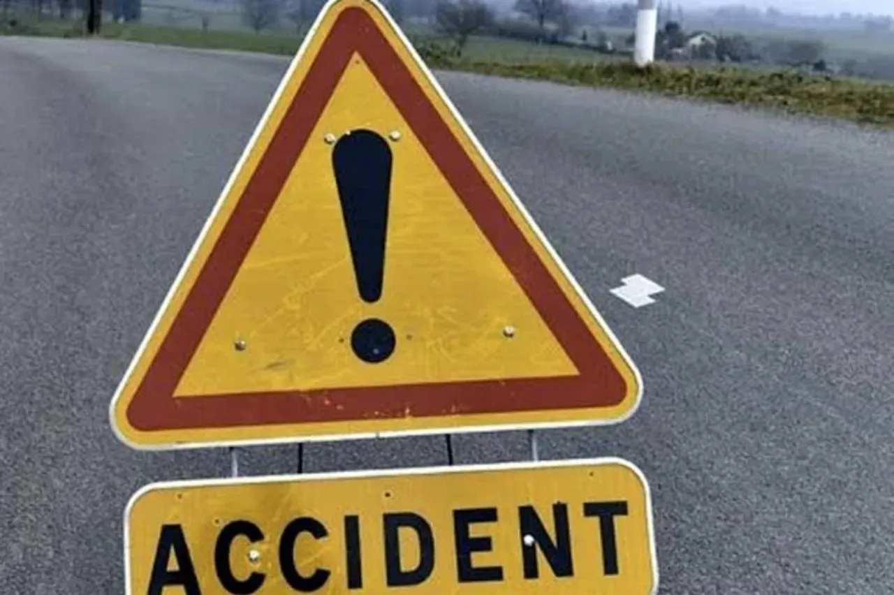 23 pilgrims injured after minibus plunges into gorge in Kathua, two critical