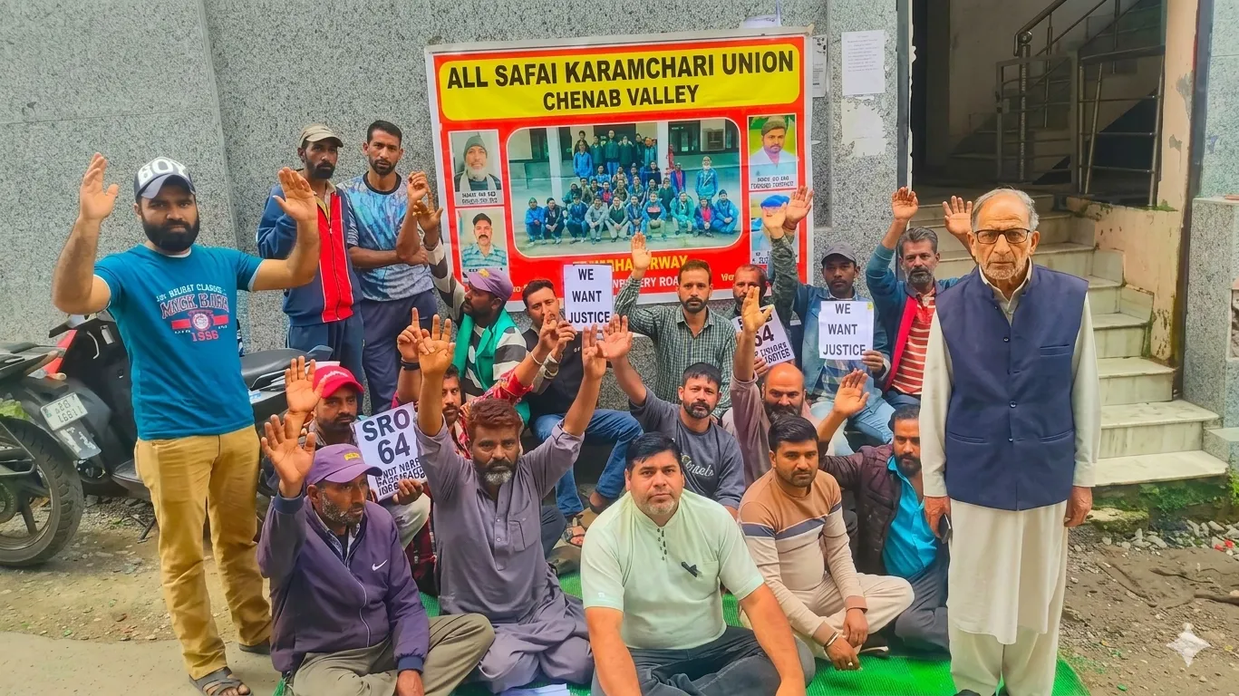 NGO extends full support to agitating Safai Karamcharies in Bhadarwah; slams administrative apathy over unpaid wages and regularisation