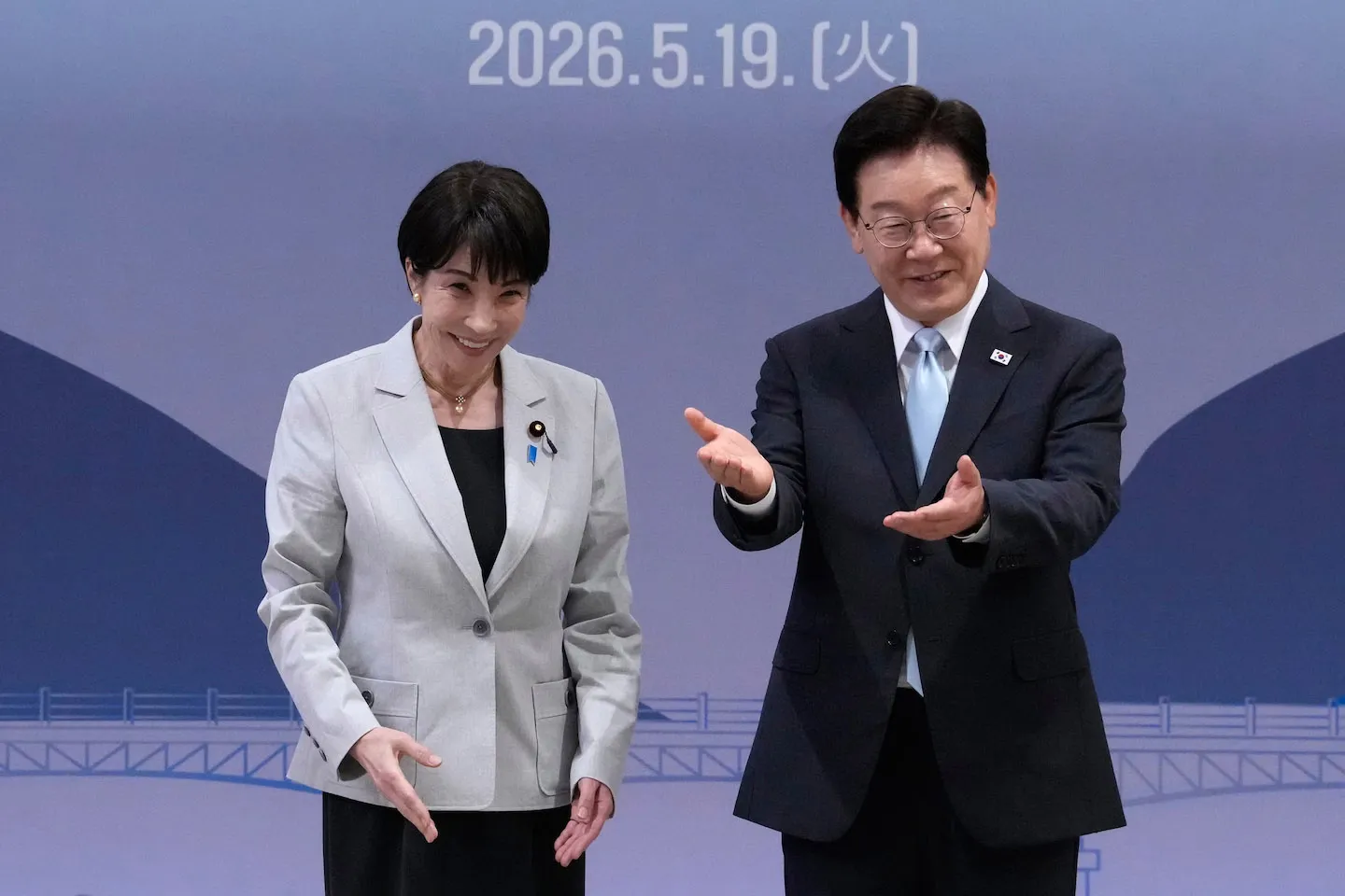 Japanese Prime Minister travels to meet South  Korea president for second leg of hometown summits