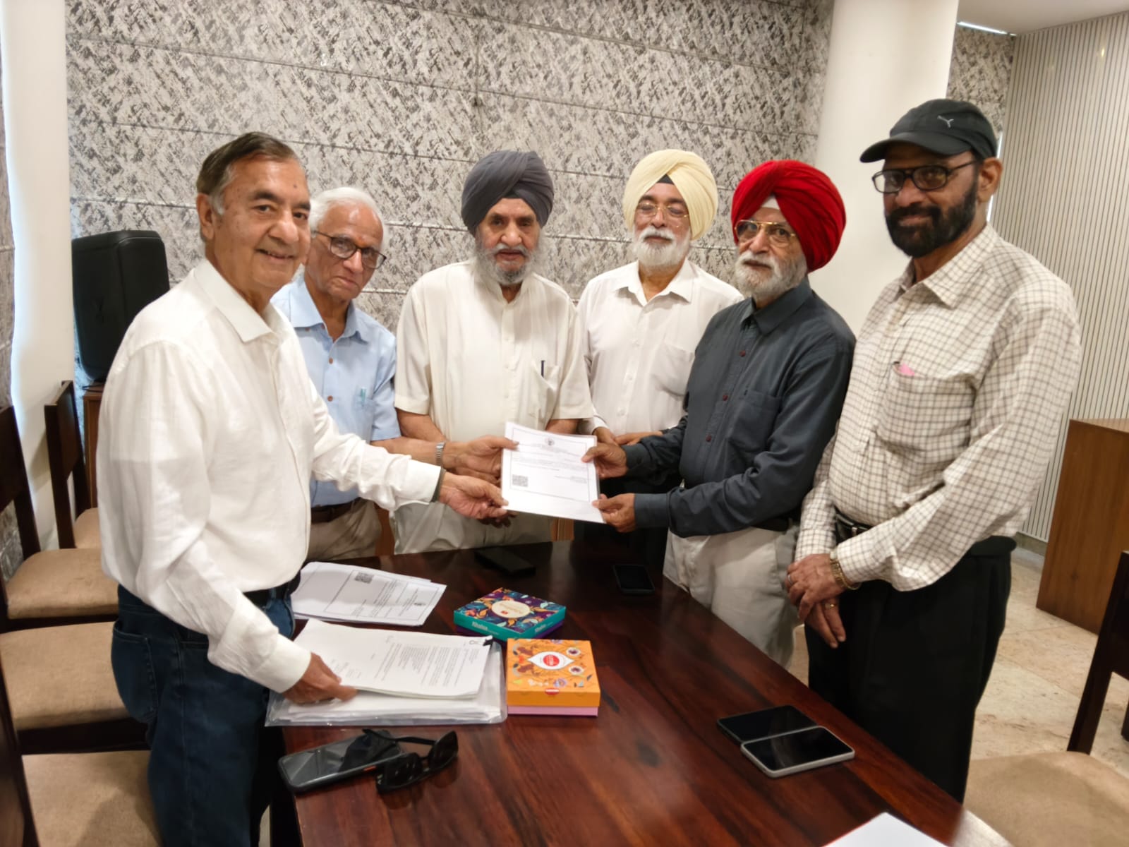 Senior Journalists Forum Chandigarh Officially Registered; Members Celebrate Milestone