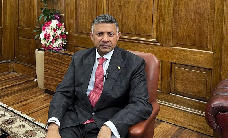 Indian envoy to China meets senior official of Peking University