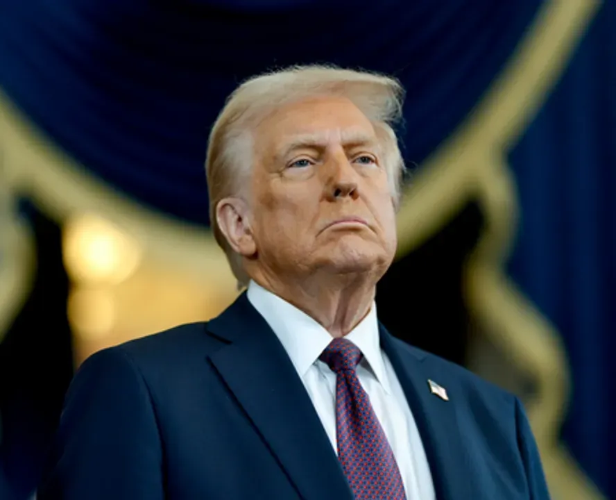 Trump says pilots are fine after US helicopter crashes near Strait of Hormuz