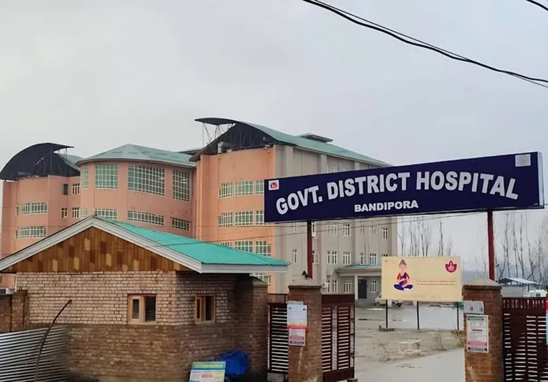 Woman delivers in ambulance, inquiry ordered