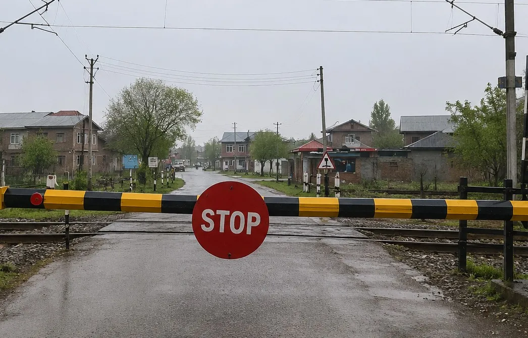 Nadigam railway crossing in Budgam to remain closed for 4 days
