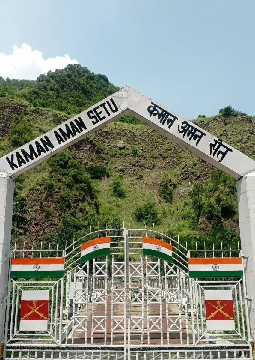 Kaman Post along LoC Uri sees tourist surge