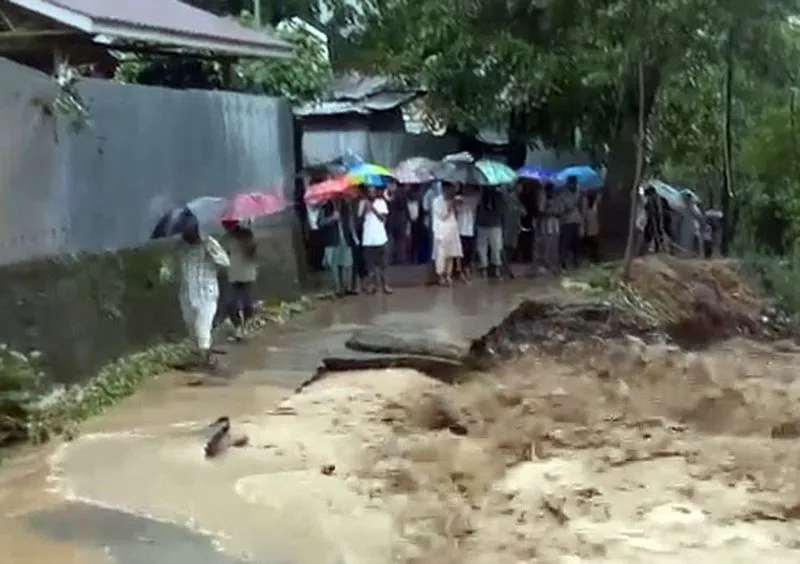 Cloudbursts, flash floods hit Valley, Kishtwar; damage infra, 2 die