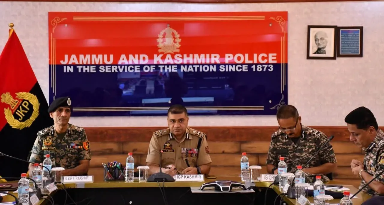 Ahead of Independence Day, IGP Kashmir Reviews Security Arrangements Across Valley