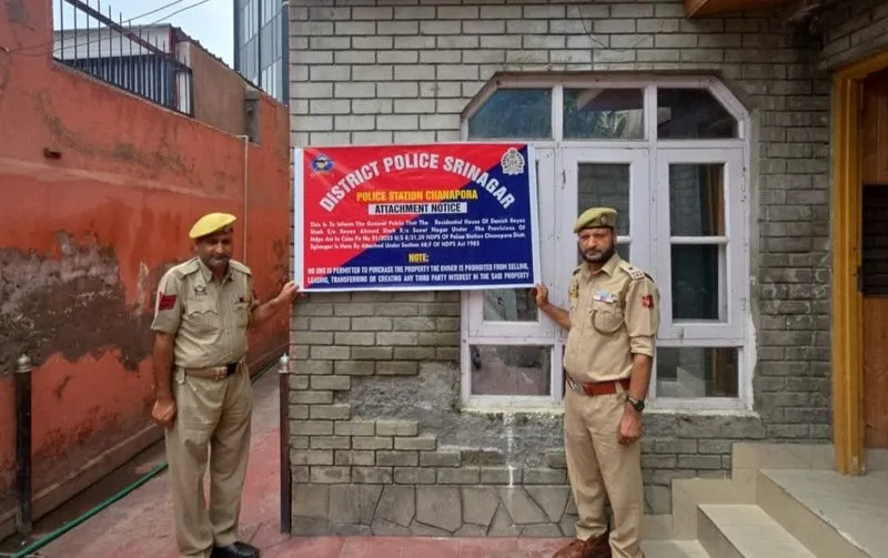 7 Immovable Properties Belonging To Drug Traffickers Attached In Srinagar