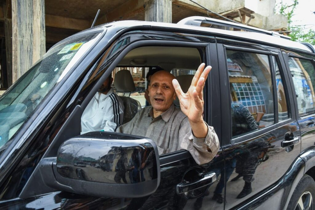 HC grants interim bail to Rashid for father’s funeral