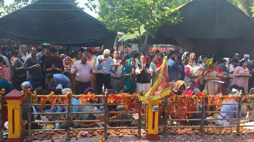 Kashmir awaits return of pandits as stakeholders
